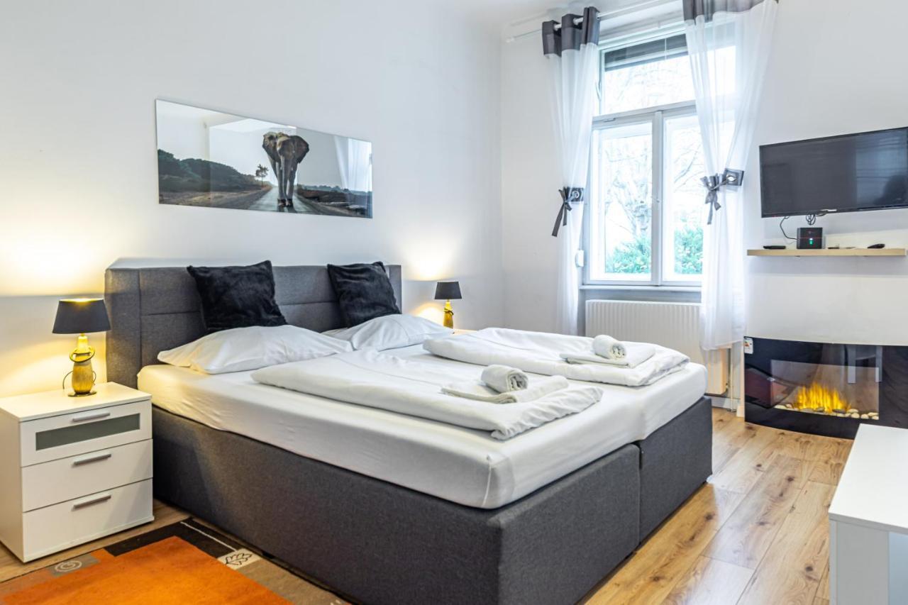 Christiano Apartments - Villa Schoenbrunn Vienna Luaran gambar